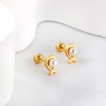 ⁦Ason Kexta Stylish And Cute Gold Coloured Steel Ball Screw Earrings⁩ - الصورة ⁦3⁩