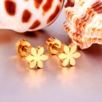 ⁦Ason Kexta Trendy Style Golden Screw Flower Earrings⁩ - الصورة ⁦2⁩