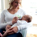 ⁦Dr. Brown's Natural Flow Anti-Colic Options+ Wide-Neck Baby Bottle - 150 ml⁩ - الصورة ⁦5⁩