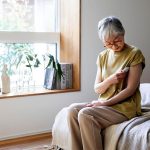 ⁦Omron Eco Temp Basic Digital Thermometer⁩ - الصورة ⁦5⁩