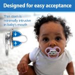 Dr. Brown's Advantage Glow-in-the-dark Pacifier  - 6-18M (4pcs) - Image 6