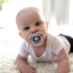 Dr. Brown's Advantage Glow-in-the-dark Pacifier  - 6-18M (4pcs) - Image 7