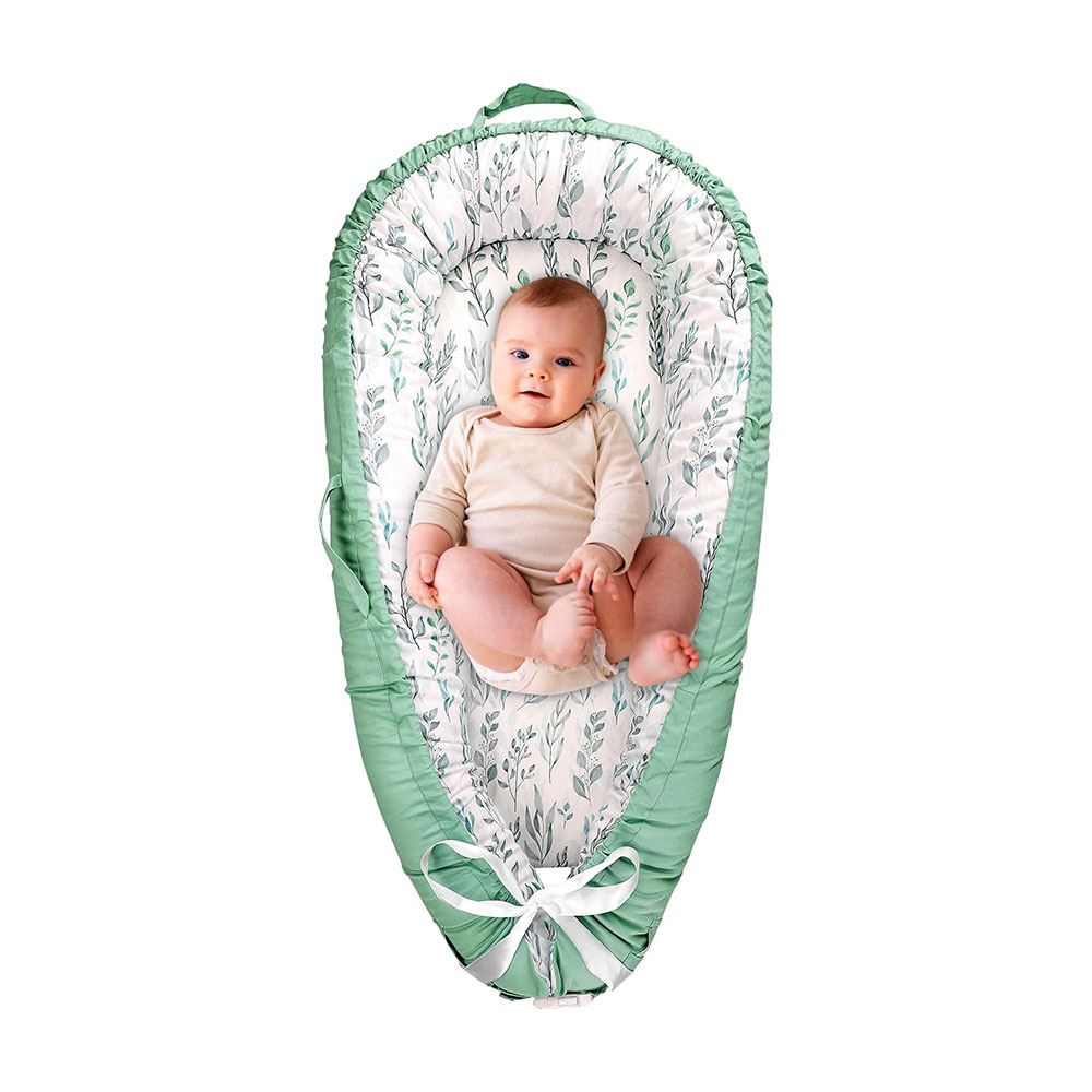 X0029AEZ71-1 Dilimi Baby Lounger And Share A Sleeping Baby Nest - Green Leaf - Image 1