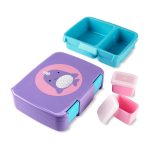 ⁦SkipHop Spark Style Bento School Lunch Box For Kids – Narwhal – Age 3+⁩ - الصورة ⁦4⁩