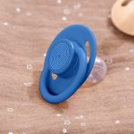 ⁦Wee Baby Round Teat Soother Cool 0-6m - Blue⁩ - الصورة ⁦3⁩