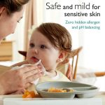 Momcozy Unscented Water Baby Wipes, Extra-Large Design for Easy Cleanup - Pack Of 1 - Image 5